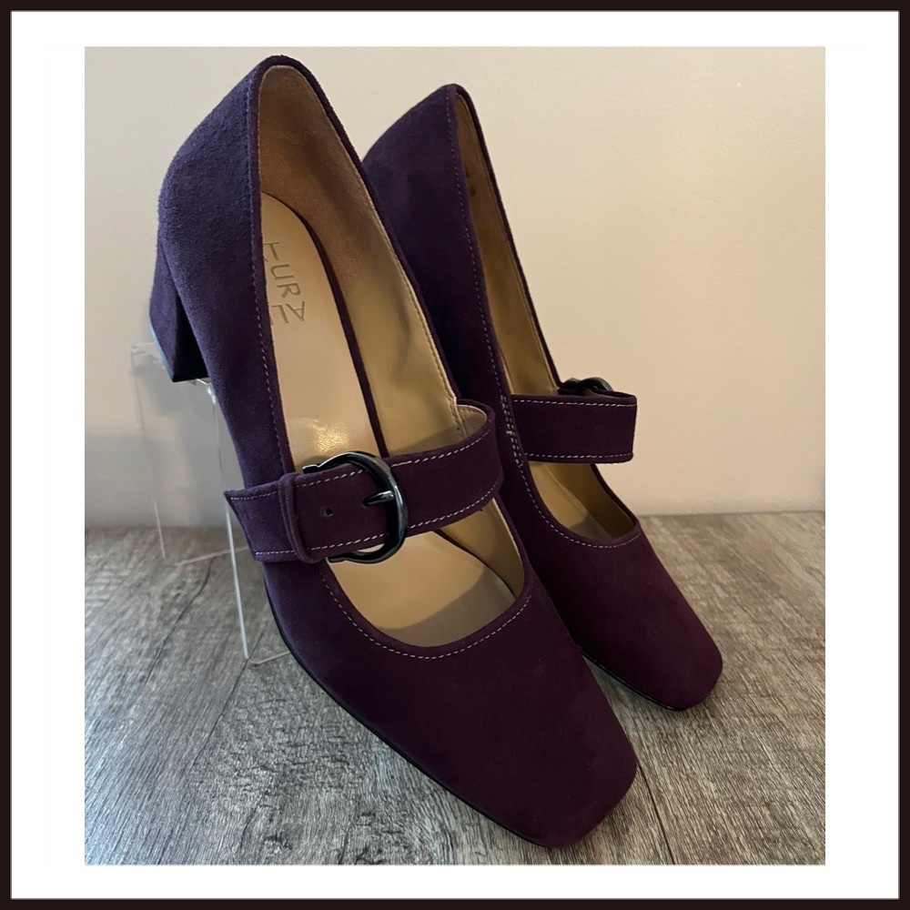 💕Sale Naturalizer Suede Pumps SZ 9